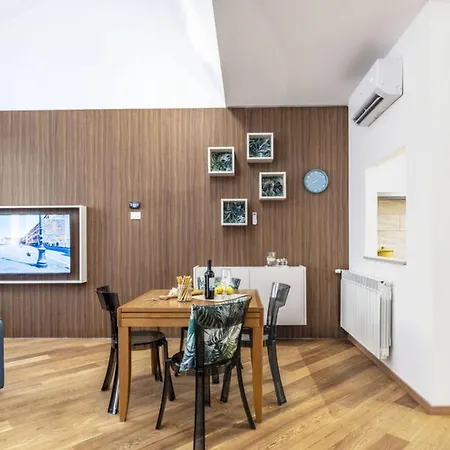 Trastevere By Interhome