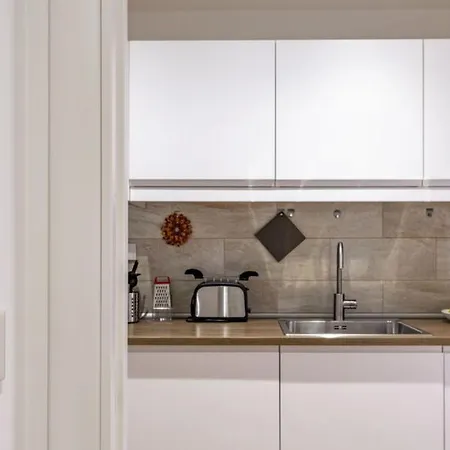 Apartment Trastevere By Interhome