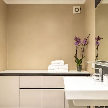 Trastevere By Interhome